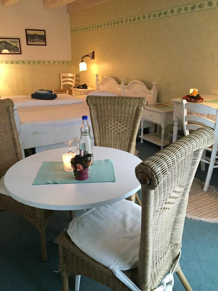 Фото Hotel Bergschlösschen