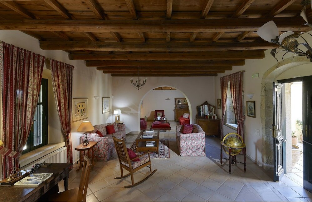 Фото Castello Villa Daphnes - Private Pool & Whirlpool