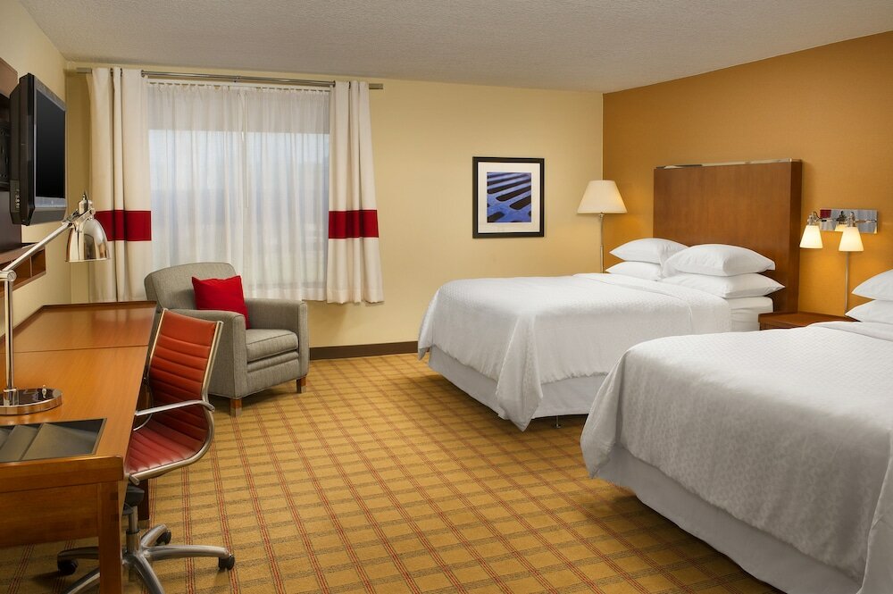 Фото Four Points by Sheraton Jacksonville Baymeadows