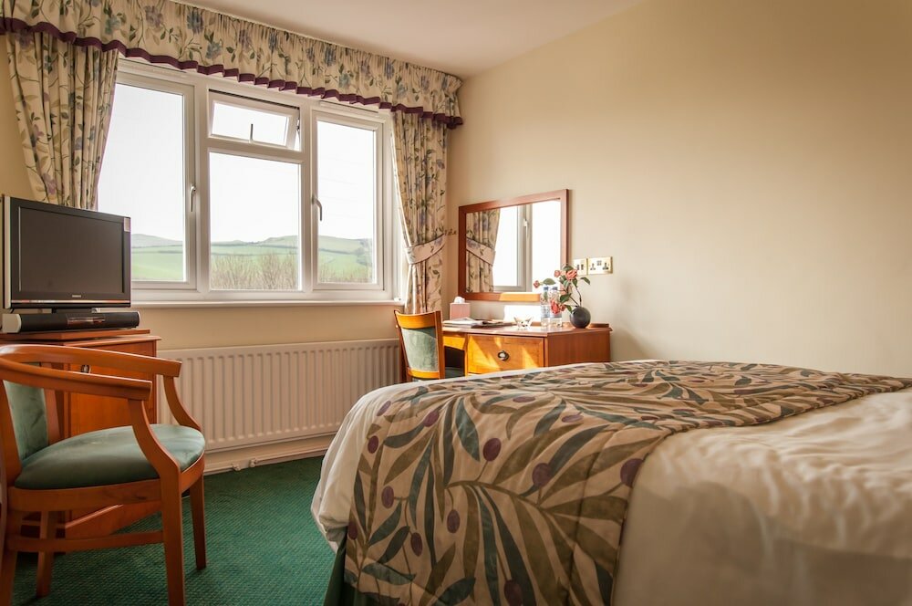 Фото Eype'S Mouth Country Hotel