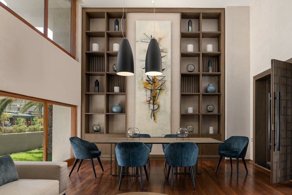 Фото Theartemis Palace Hotel