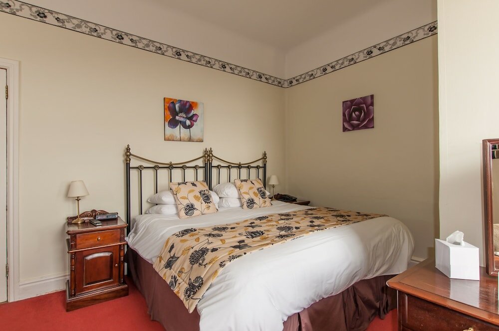 Фото Eype'S Mouth Country Hotel