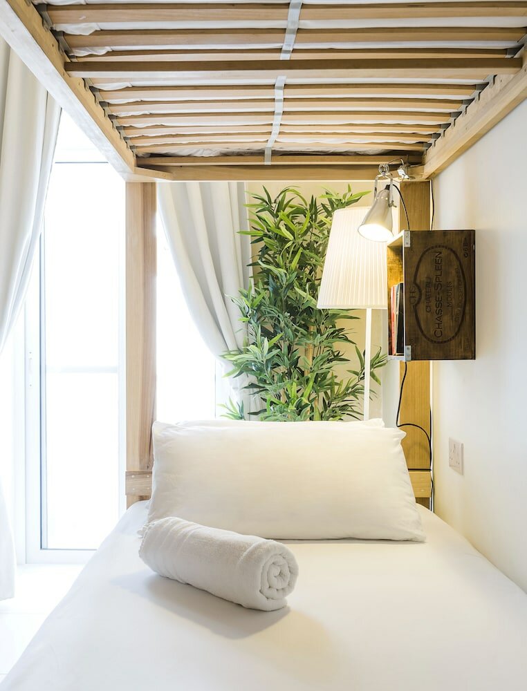 Фото Two Pillows Boutique Hostel