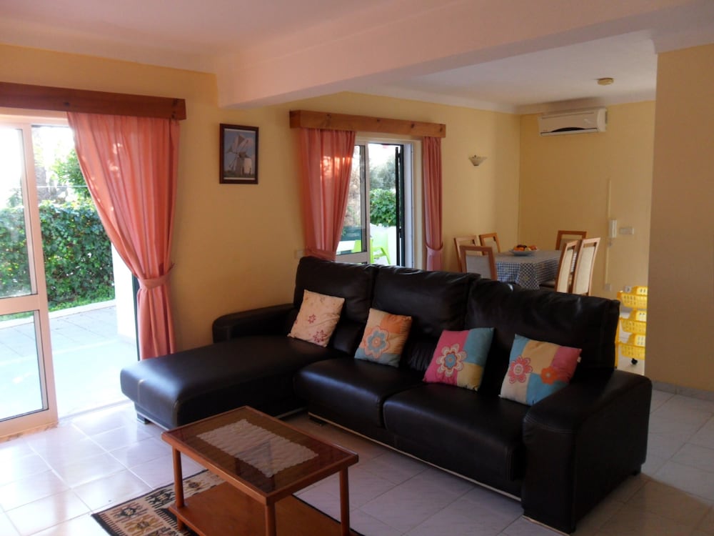 Фото Apartamentos Debimar