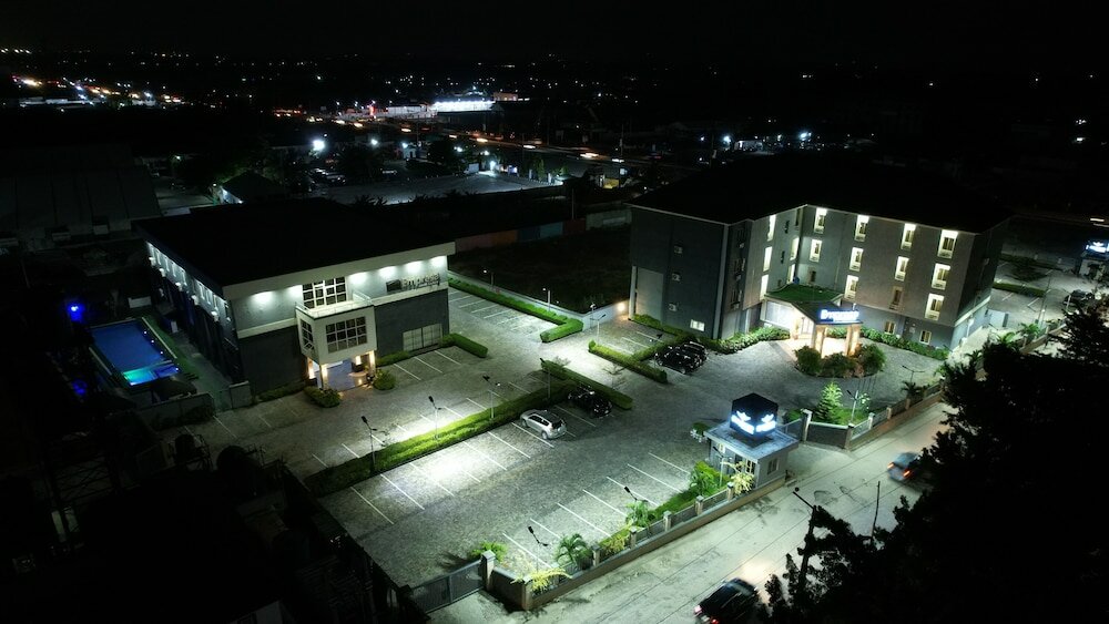 Фото отеля 3