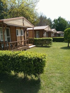 Camping L'Amuravela (Comunidad Autónoma de Asturias, Asturias, Cudillero), hotel