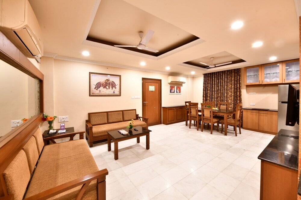 Фото Click White House Residency Vadodara