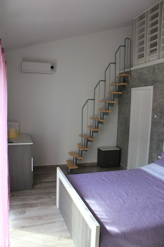 Фото Holiday House Lovric