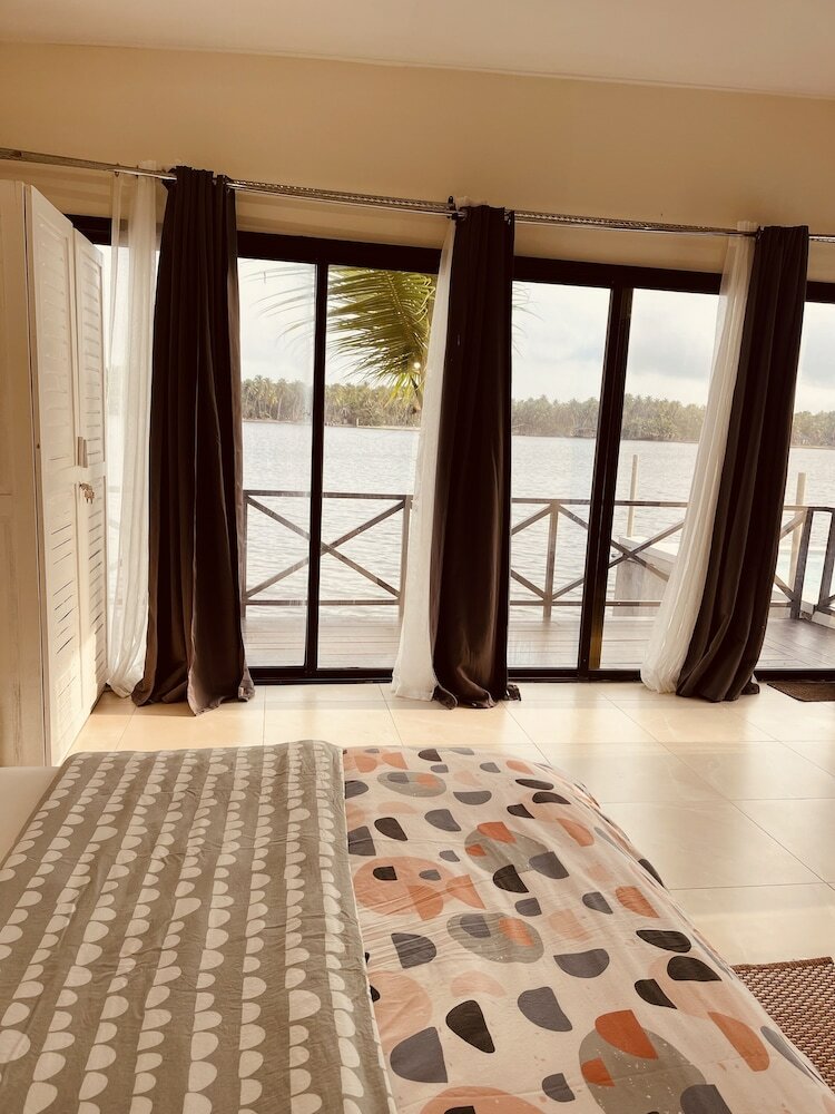 Фото Assine Magnifique Villa Avec Piscine