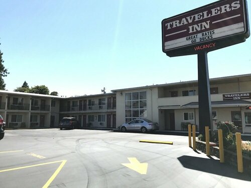 Гостиница Travelers Inn Eugene University