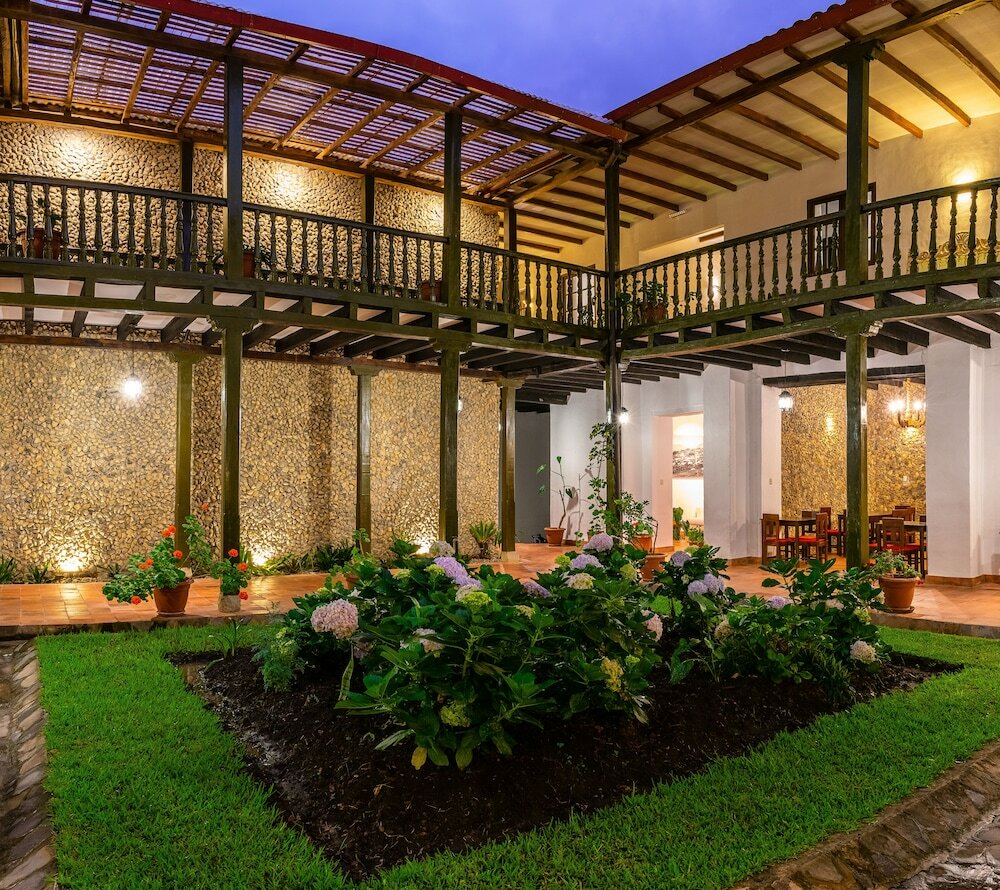 Фото La Xalca Hotel