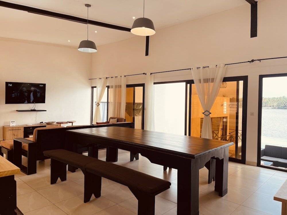 Фото Assine Magnifique Villa Avec Piscine