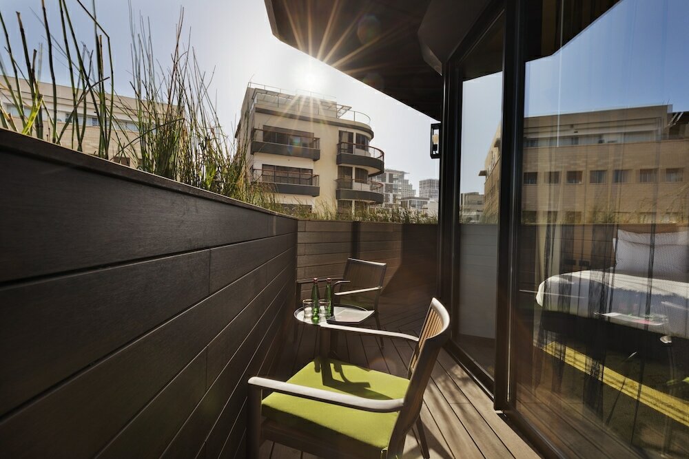 Фото Lighthouse by Brown Hotels