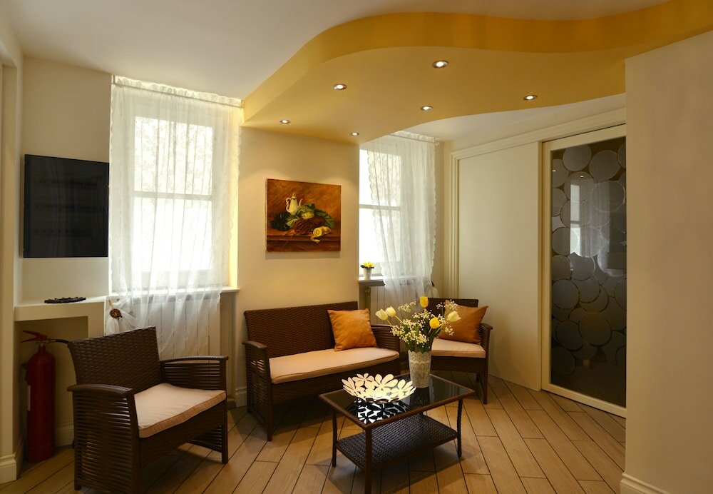 Фото 174 VIA Roma