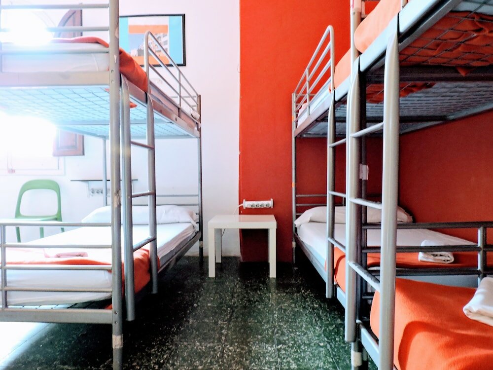 Фото Hôme Backpackers Hostel Valencia