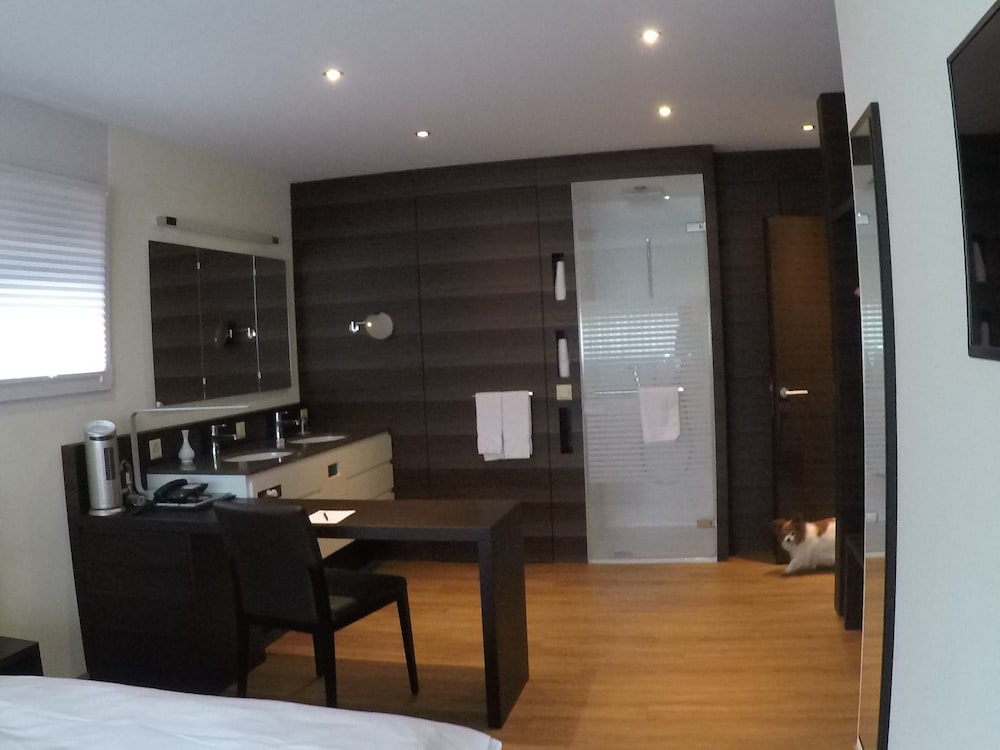 Фото Hôtel Glanis