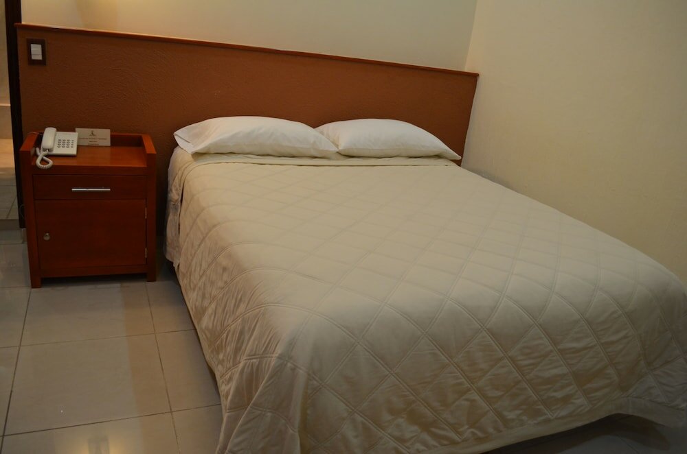 Фото Hotel Quinta Tequillan