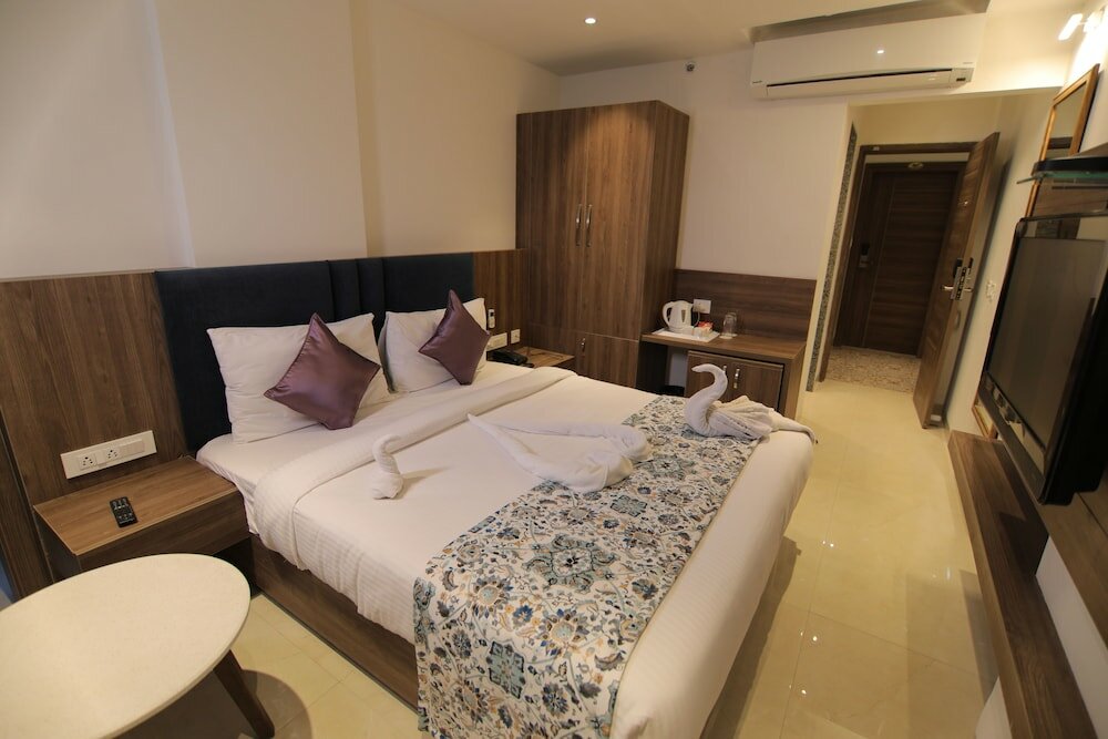 Фото Hotel Mumbai House Express