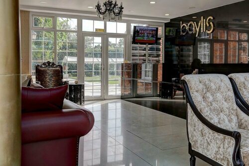 Гостиница Sk Baylis house hotel в Слау