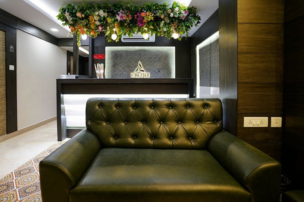 Фото Pine Tree Boutique Hotel - Greams Road