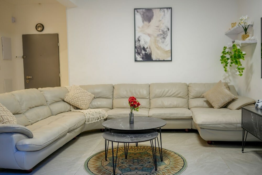 Фото Jlm Suites Tower Lincoln Prime Location