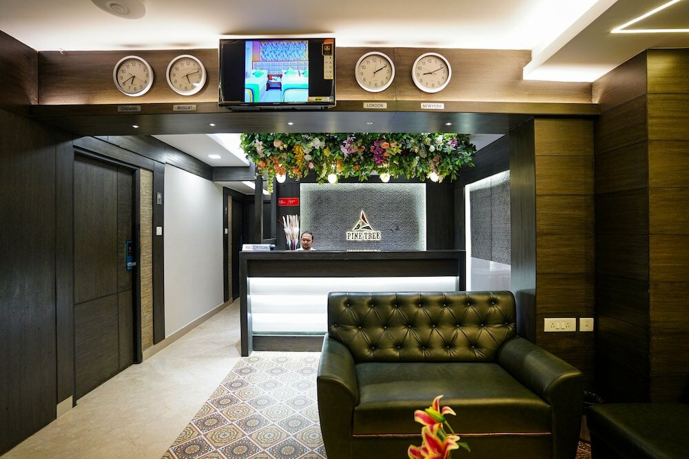 Фото Pine Tree Boutique Hotel - Greams Road