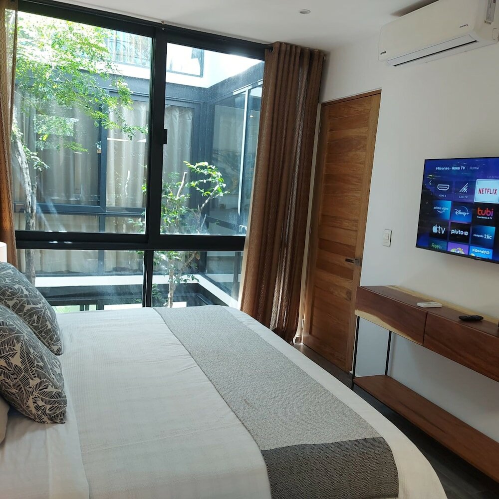 Фото Increíble Townhouse con piscina privada