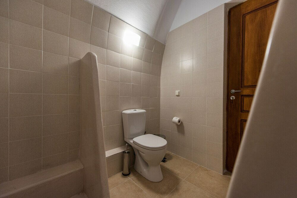 Фото Aenaon Estate 1896 by K&k