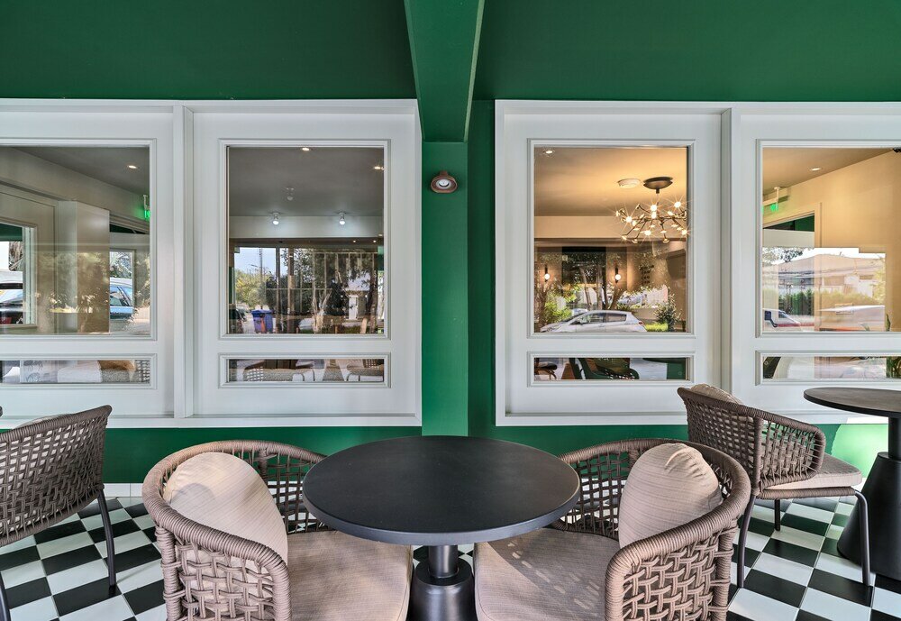 Фото Liv The City Suites