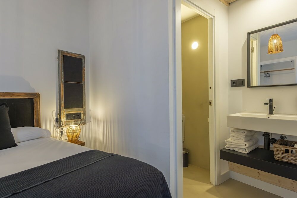 Фото Hostal Boutique Es Menut