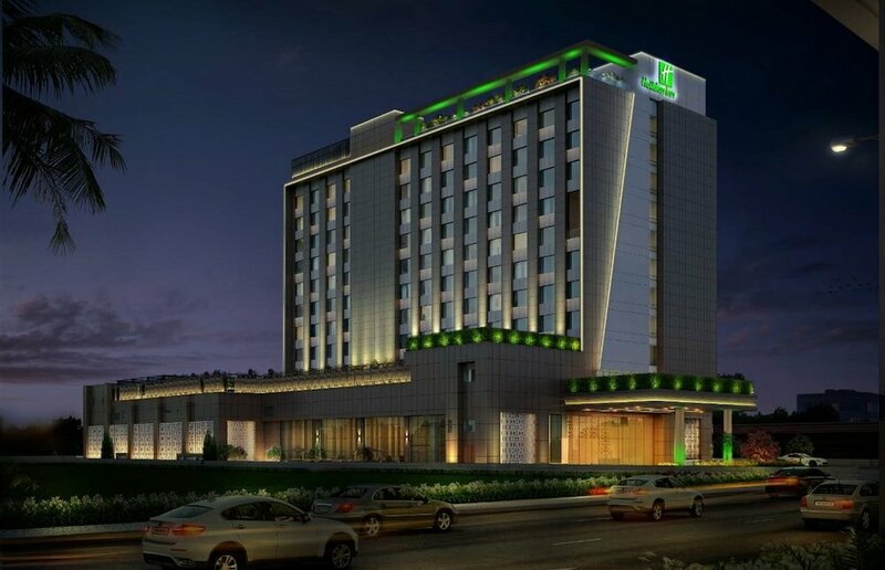 Гостиница Holiday Inn Lucknow Airport, an Ihg Hotel в Лакхнау