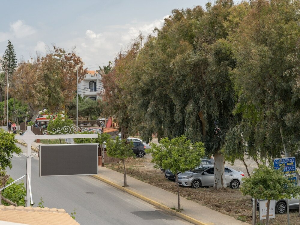 Фото Uranus Complex