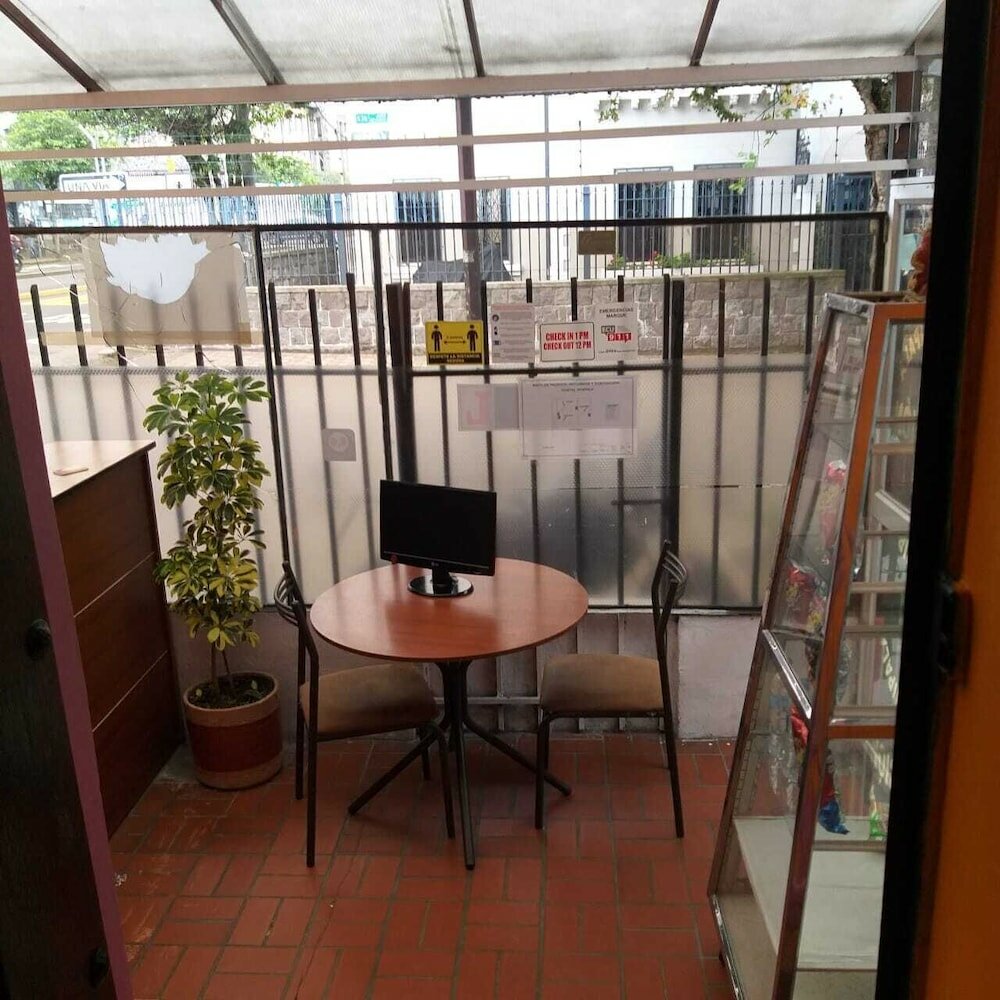 Фото Hostal Whipala