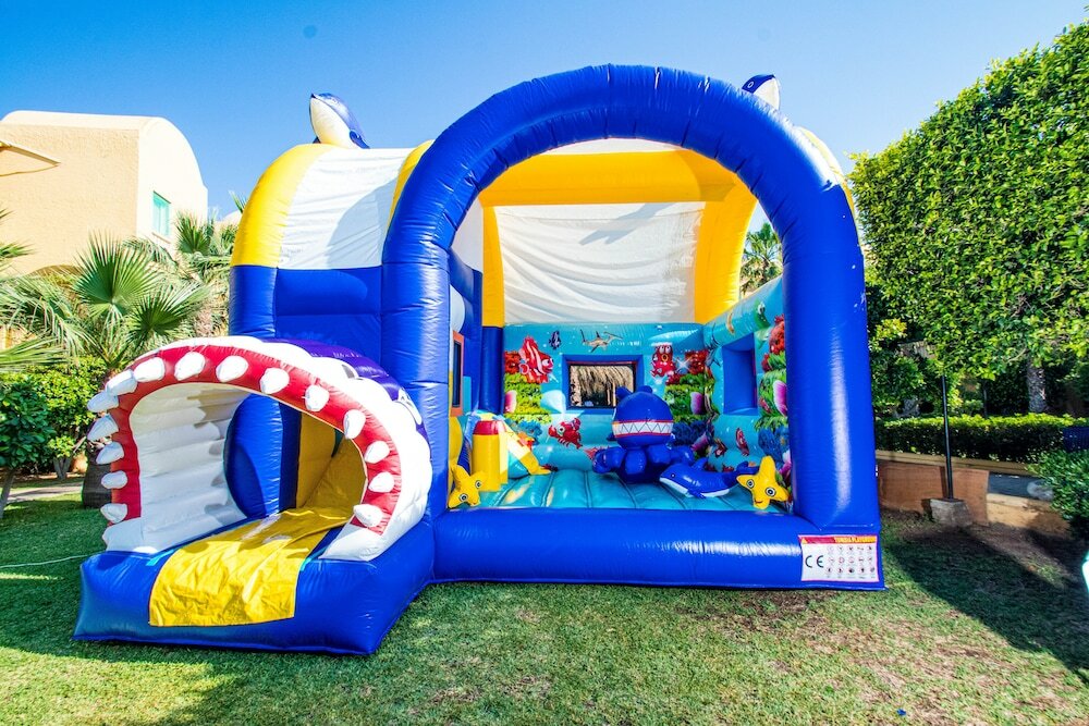 Фото Suites hotel les charmilles & SPA