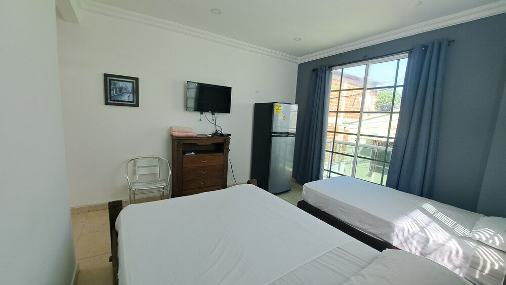 Фото Hotel Ocean Paradise