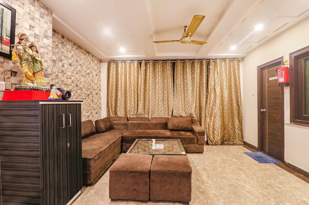 Фото Fabhotel The Villa