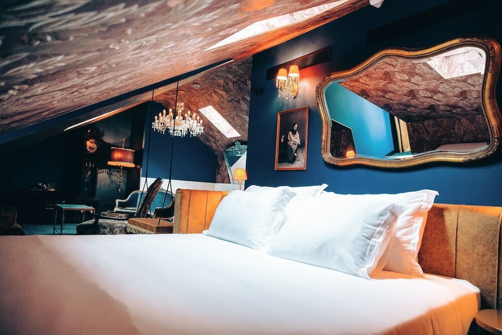 Фото Pensão Amor Madam’s Lodge