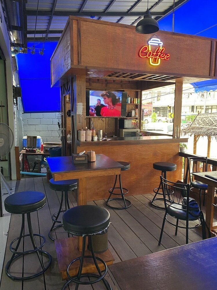 Фото Karon Studio Apartment