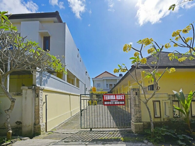 Гостиница Oyo 91485 Agung Parigata Residence в Джимбаране