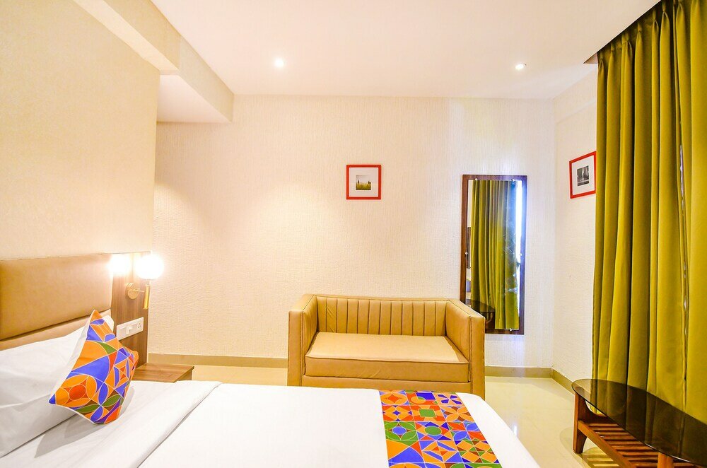 Фото FabHotel Lake View Topsia