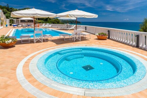Гостиница Grand Hotel Le Rocce