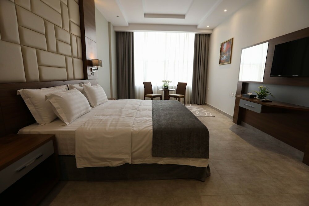 Фото Diamond Tower Hotel