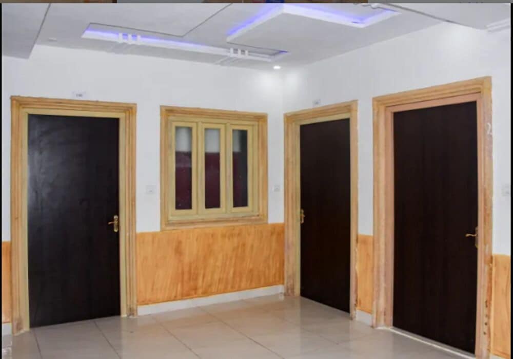 Фото Hotel Thakur Ji Palace