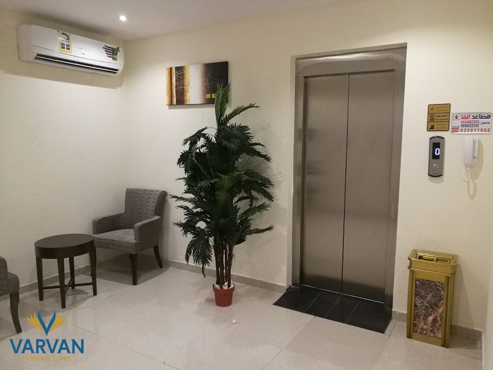 Фото Varvan Hotel Al Jubail