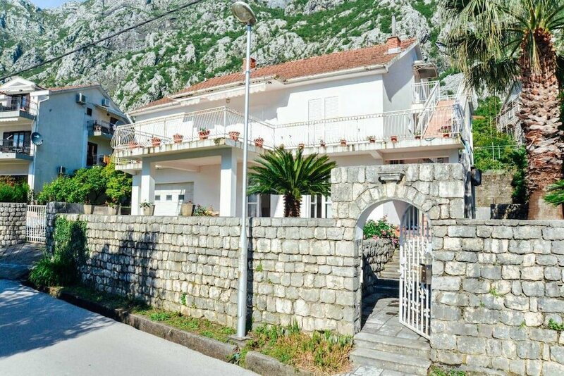Апартаменты Waterfront Apartment Petrovina