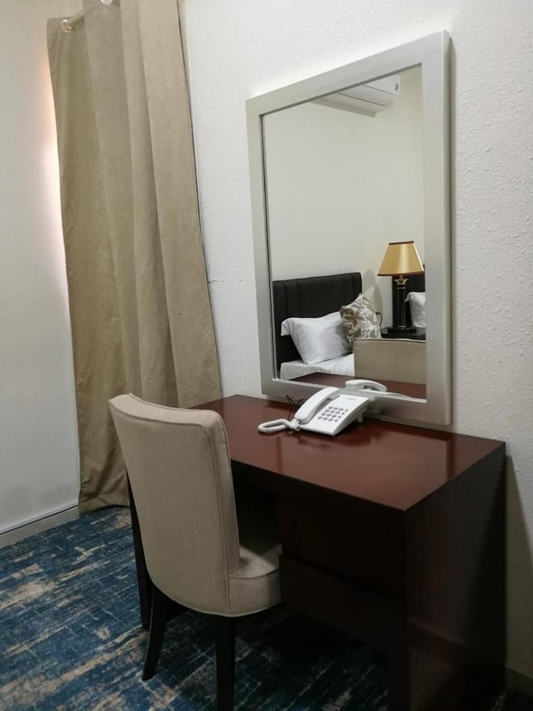 Фото Varvan Hotel Al Jubail