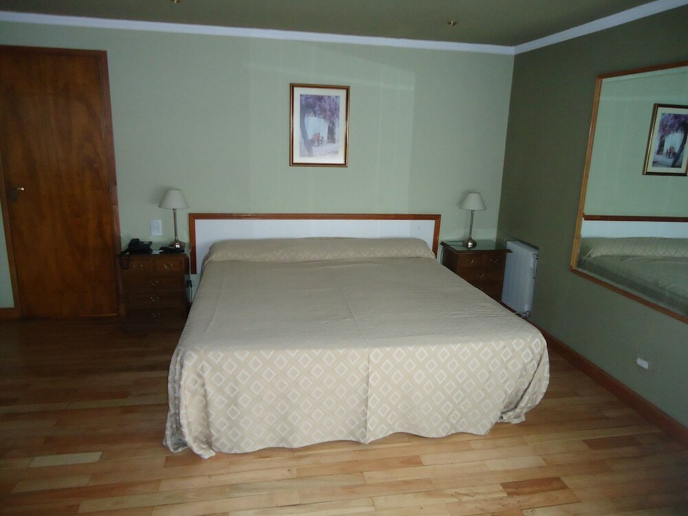 Фото Gran Hotel Mercedes