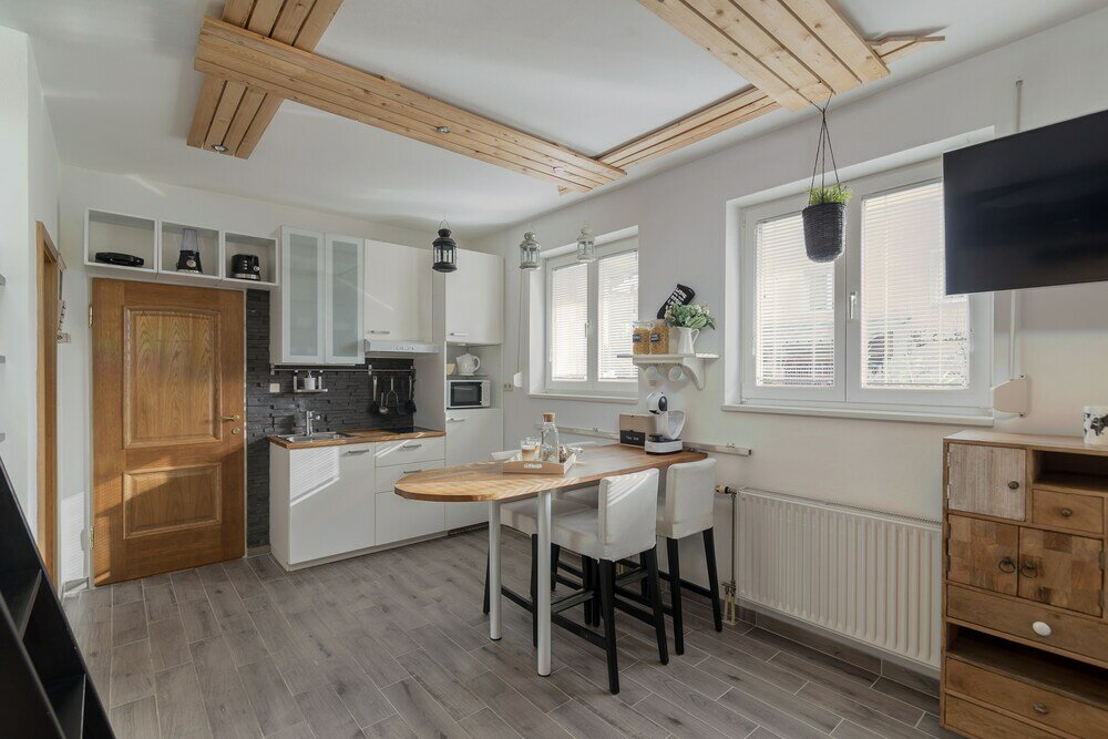 Фото Rooms and Apartments in Eagle's Nest