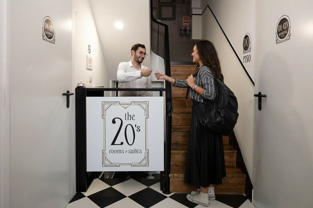 Фото The Twenties Rooms & Suites