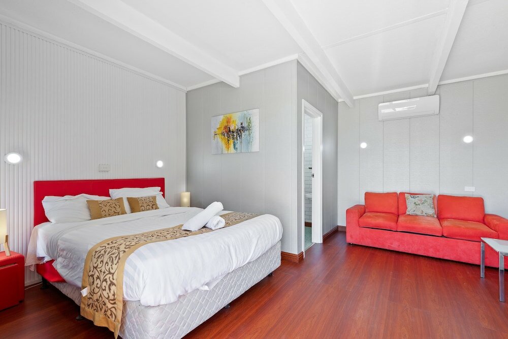 Фото Albion Hotel Motel